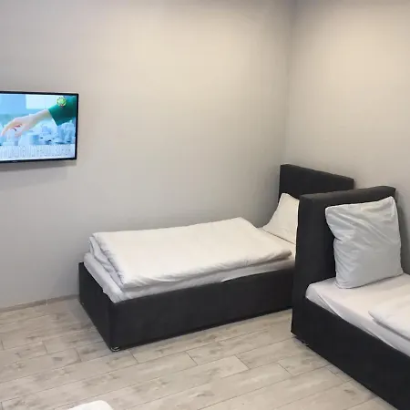 Edelweiss Apartment *